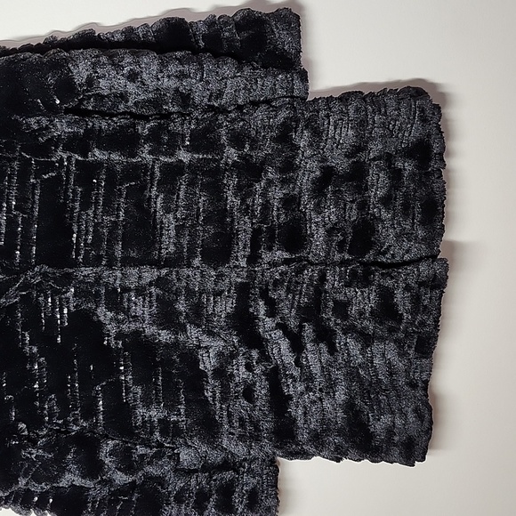 Widgeon Luxurious Black Faux Fur Coat With Sequin Vintage Coat Womens Large - Picture 3 of 8